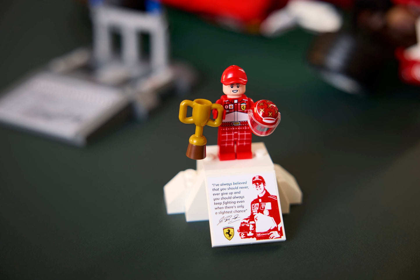 Lego Ferrari F2004 & Michael Schumacher (11375)