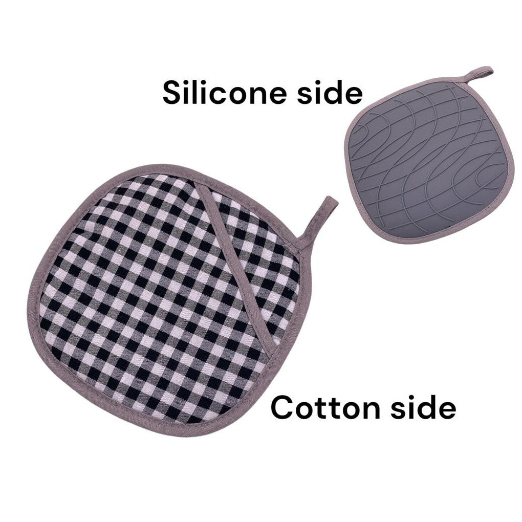Checkered Silicon Oven Pad with Thick Inner Lining