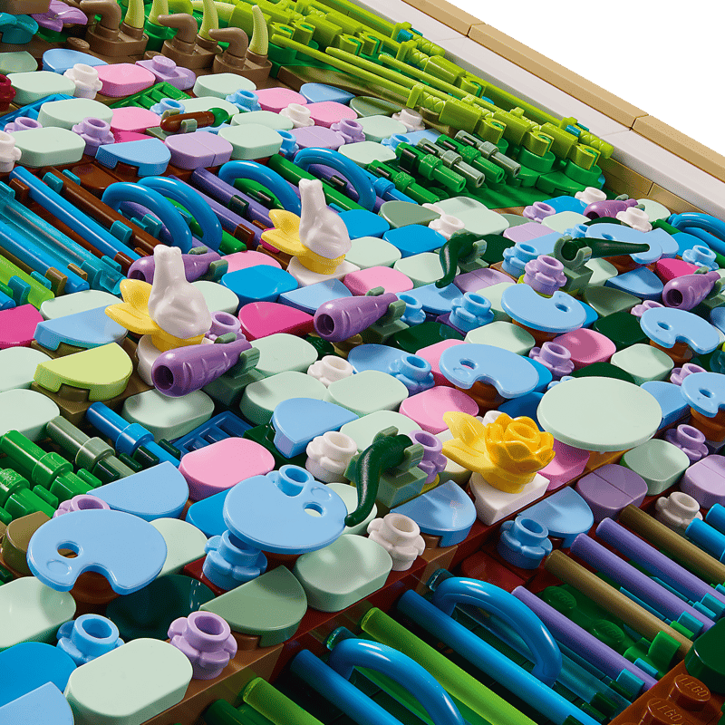 LEGO Art Claude Monet Bridge over Water Lilies (31220)