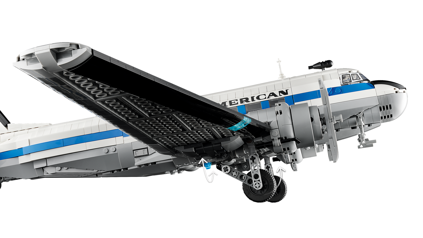 LEGO Douglas DC-3 PAN AM Airliner (11378)