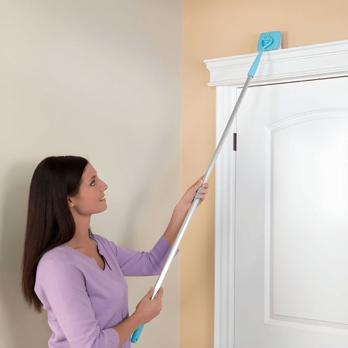 Cleaning Mop | Microfiber & Extendable - Medaid International