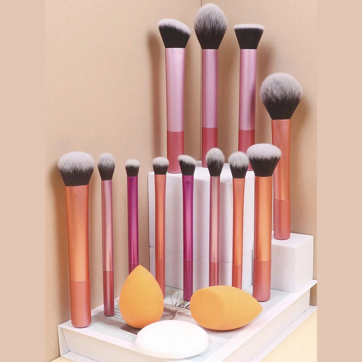 SET OF 12 BRUSHES, 2 BEAUTY BLENDERS &  POWDER SPONGE 12pcs Multi-Functional Makeup Brush Set - Powder, Blusher, Foundation, Eyeshadow, Contour Brushes + Angled Makeup Sponge, Round Makeup Sponge, Pink Makeup Puff,Brush Set,Makeup Brush Kit