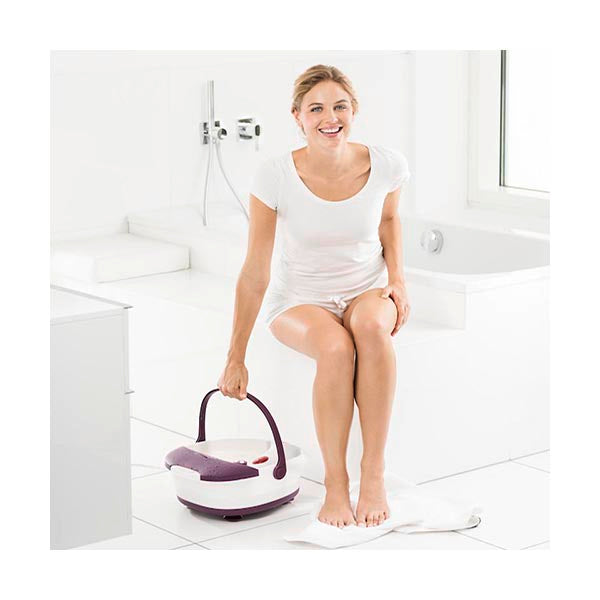 Beurer FB 21 foot spa for invigorated, well cared-for feet with 3 functions: vibration massage, bubble massage, water tempering