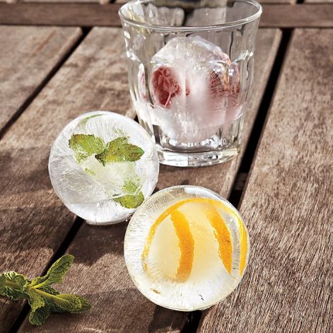 Cool Gift, Giant Square Ice Cube Maker 2 Pcs