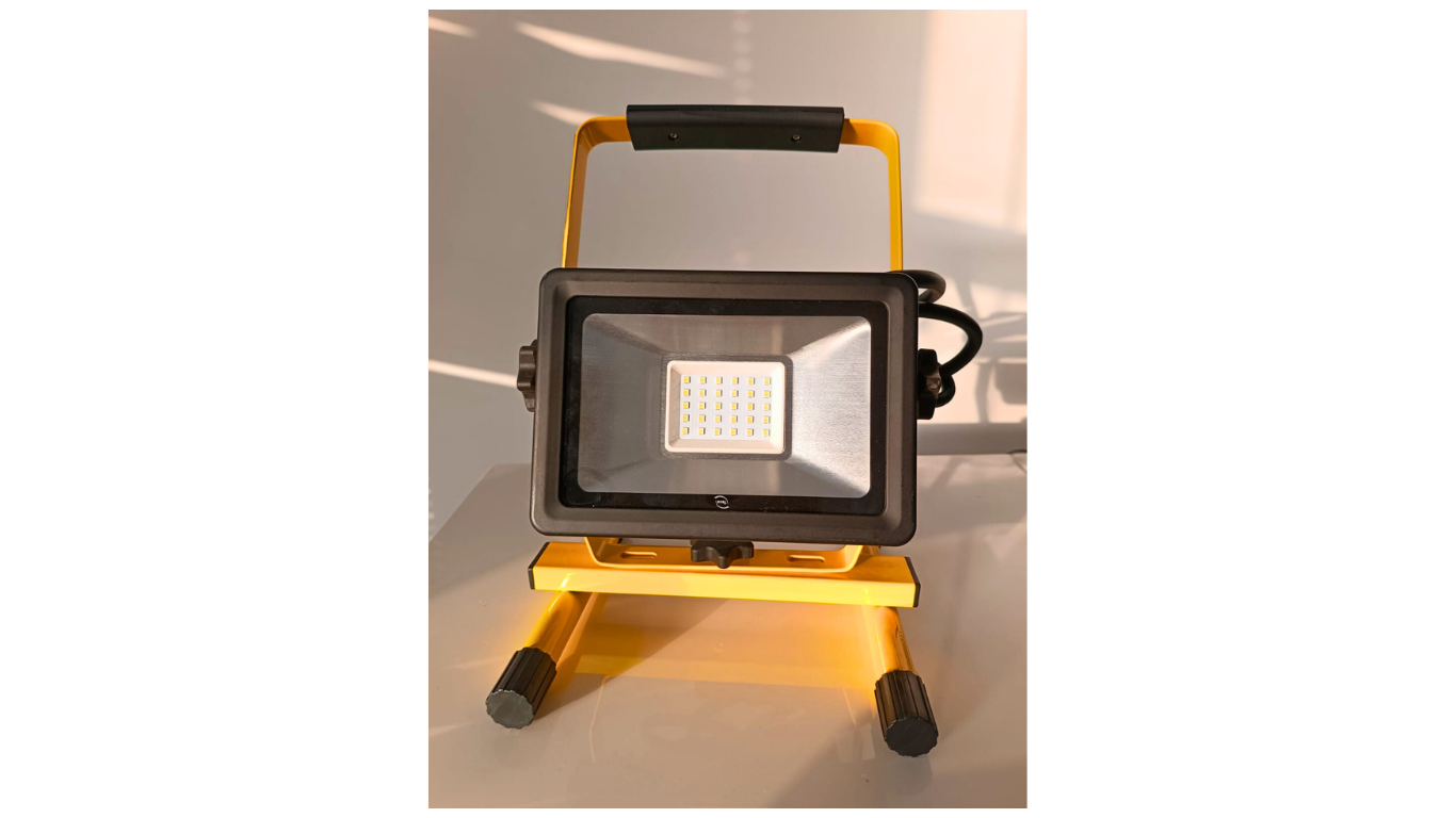 LED Construction Floodlight 30 W TECO Germany