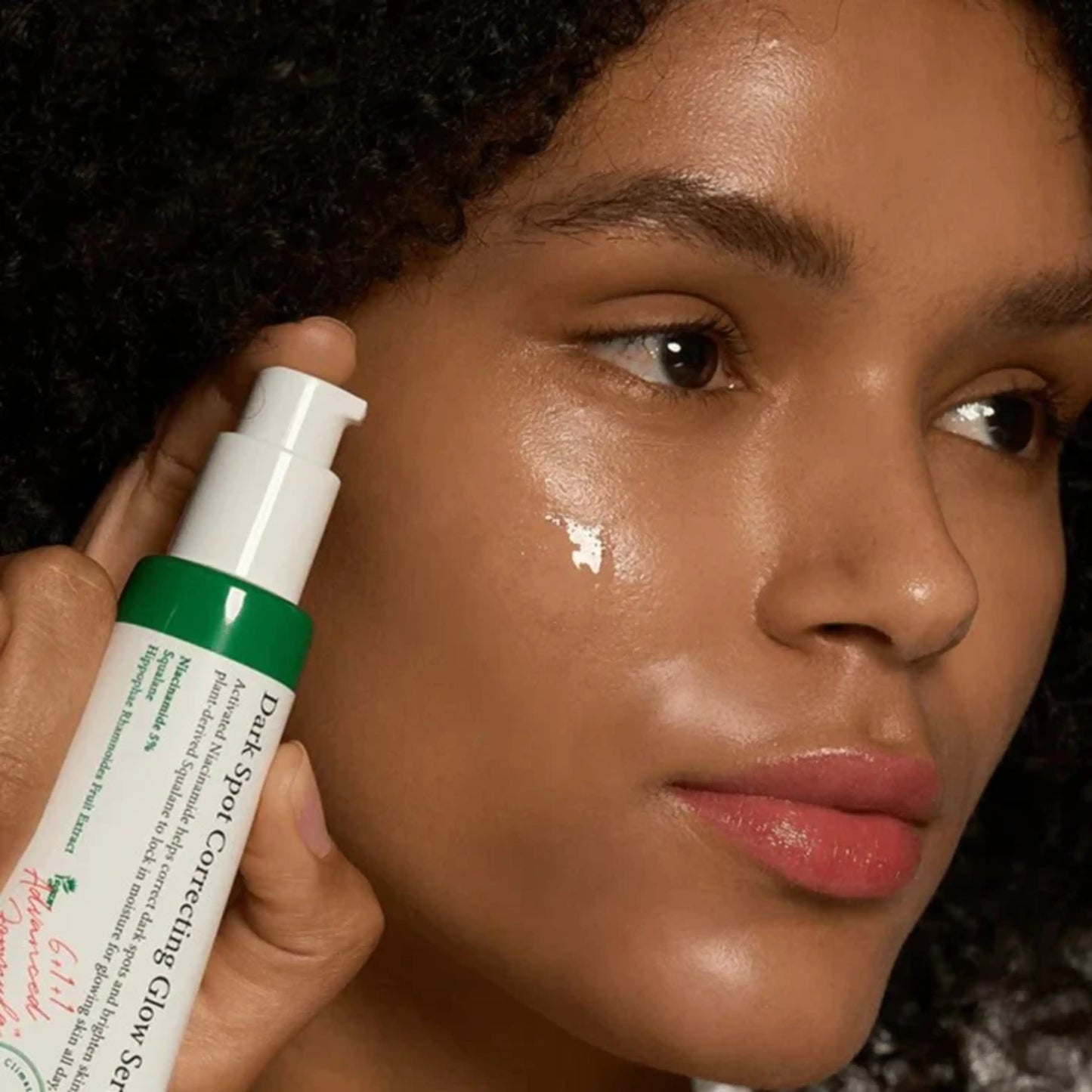 Axis-Y Dark spot correcting Glow Serum 