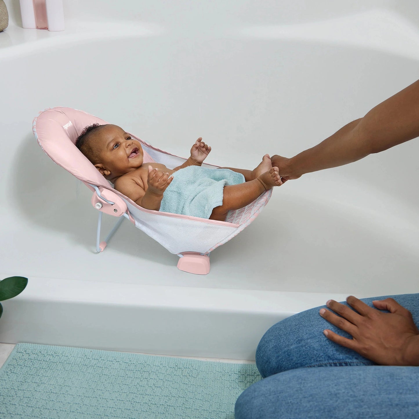 Kids2 - Ingenuity Foldaway Bather - Pink