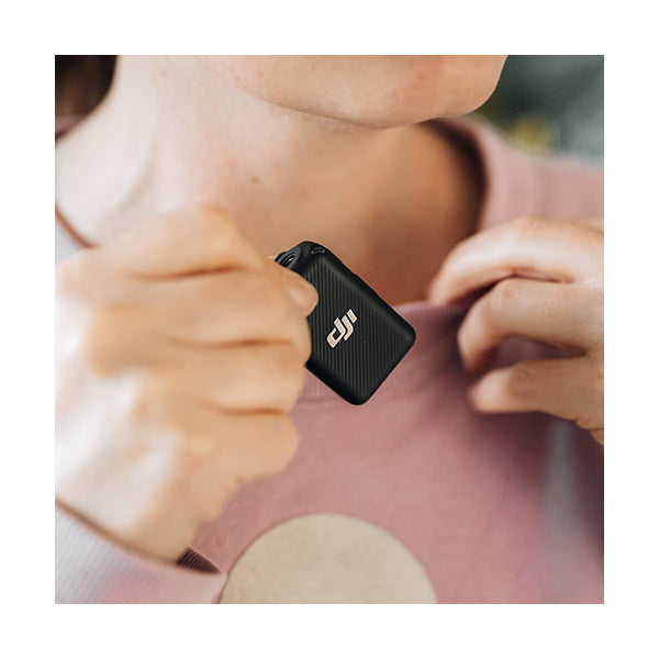 DJI Mic 1TX + 1RX, Wireless Lavalier Microphone, 250m (820 ft.) Range, Compact and Ultra-Light, 14-Hour Recording, Wireless Mic for PC, iPhone, Andriod, Cameras, Record Vlogs, Live Stream