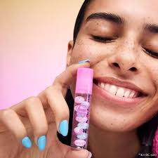 Essence Superman Lip Oil Roll-On