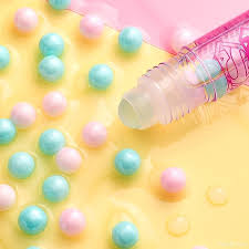 Essence Superman Lip Oil Roll-On