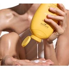 Byphasse - Glow Sunshine Illuminating Body Lotion - 400 ml