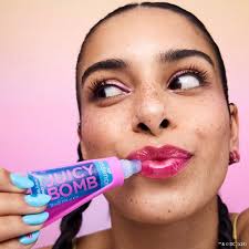 Essence Superman JUICY BOMB Colour-Changing Shiny Lipgloss