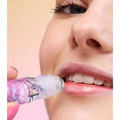 Essence Superman Lip Oil Roll-On
