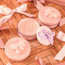 Essence FaBOWlous Loose Setting & Baking Powder