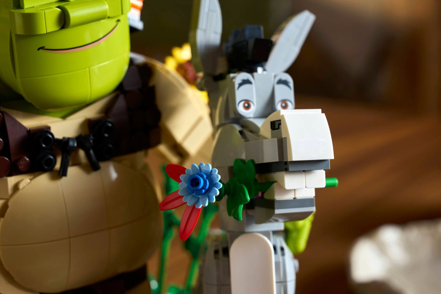 Lego Shrek, Donkey & Puss in Boots (7242)