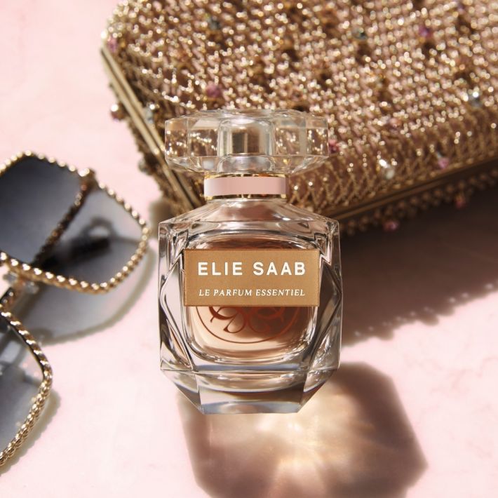 Elie Saab Le Parfum Essentiel Eau De Parfum - Medaid