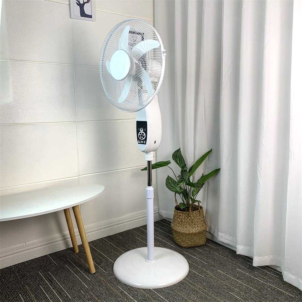 NationalLine 18” Rechargeable Stand Fan