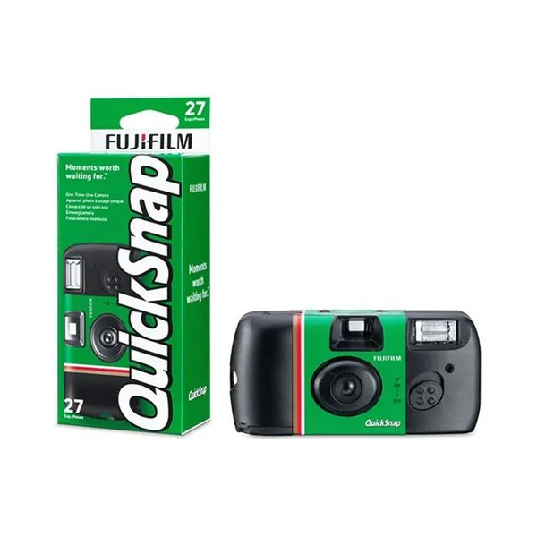 Fujifilm QUICK SNAP 24 + 3 PICTURES , 400 ASA , WITH FLASH
