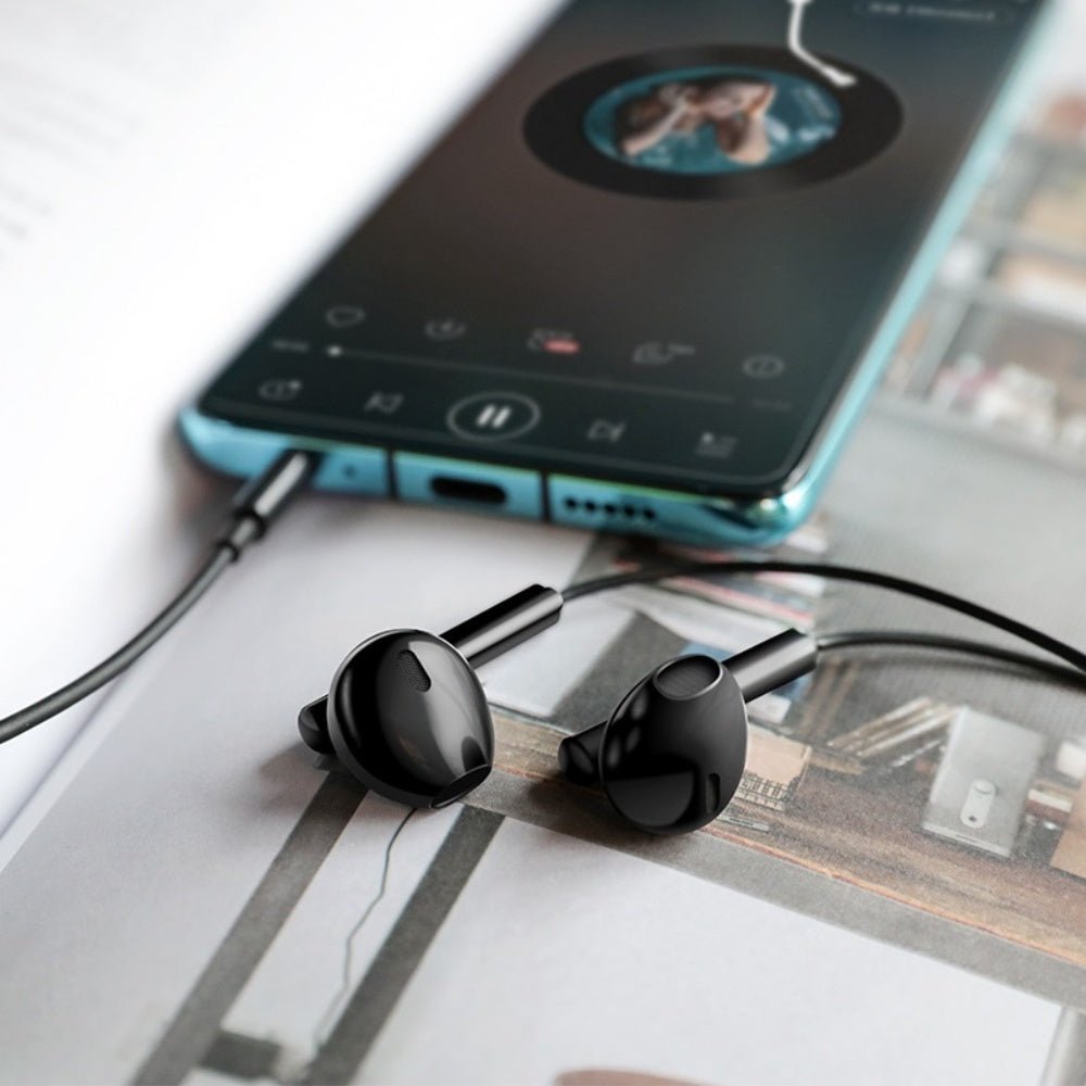 Hoco Wired Earphones 3.5mm with Mic M64