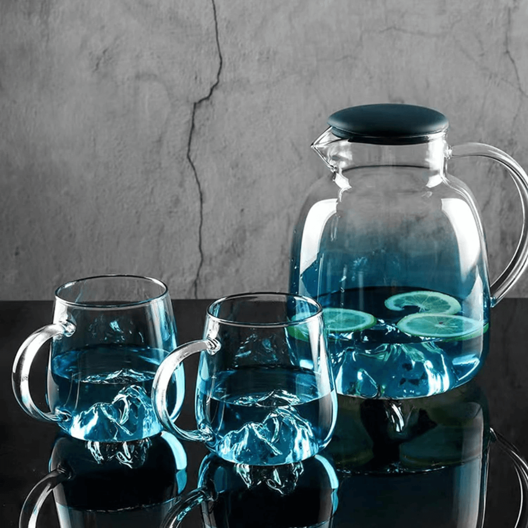 Ice Mountain Premium Quality 1800ml Glass Jug with 2x 300ml Cups for Hot/Cold Drinks