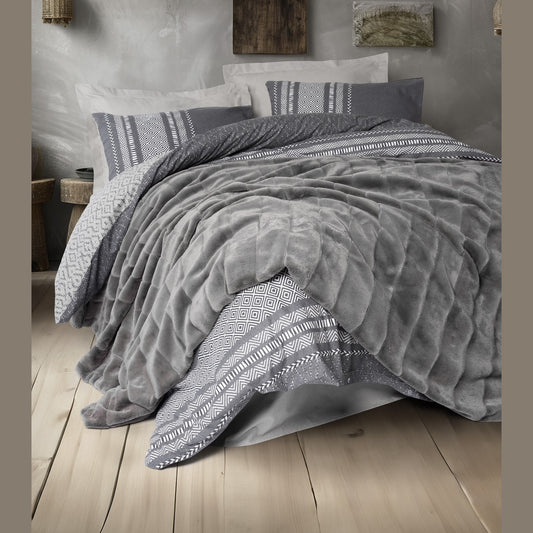 Trim Double Fur Blanket Duvet Cover Set Suave