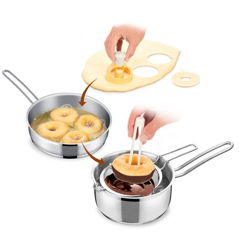 DONUT CUTTER ROUND SHAPE WITH PLUKER