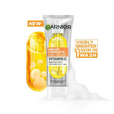 Garnier Vitamin C + Serum Face Wash 100ml
