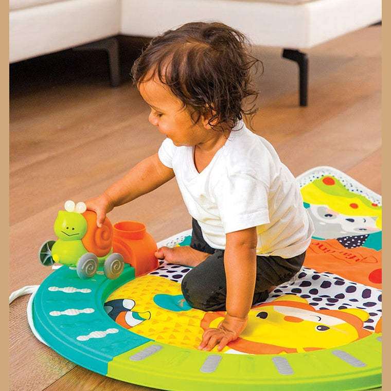 Infantino Watch Me Grow 4-In-1 Activity Gym