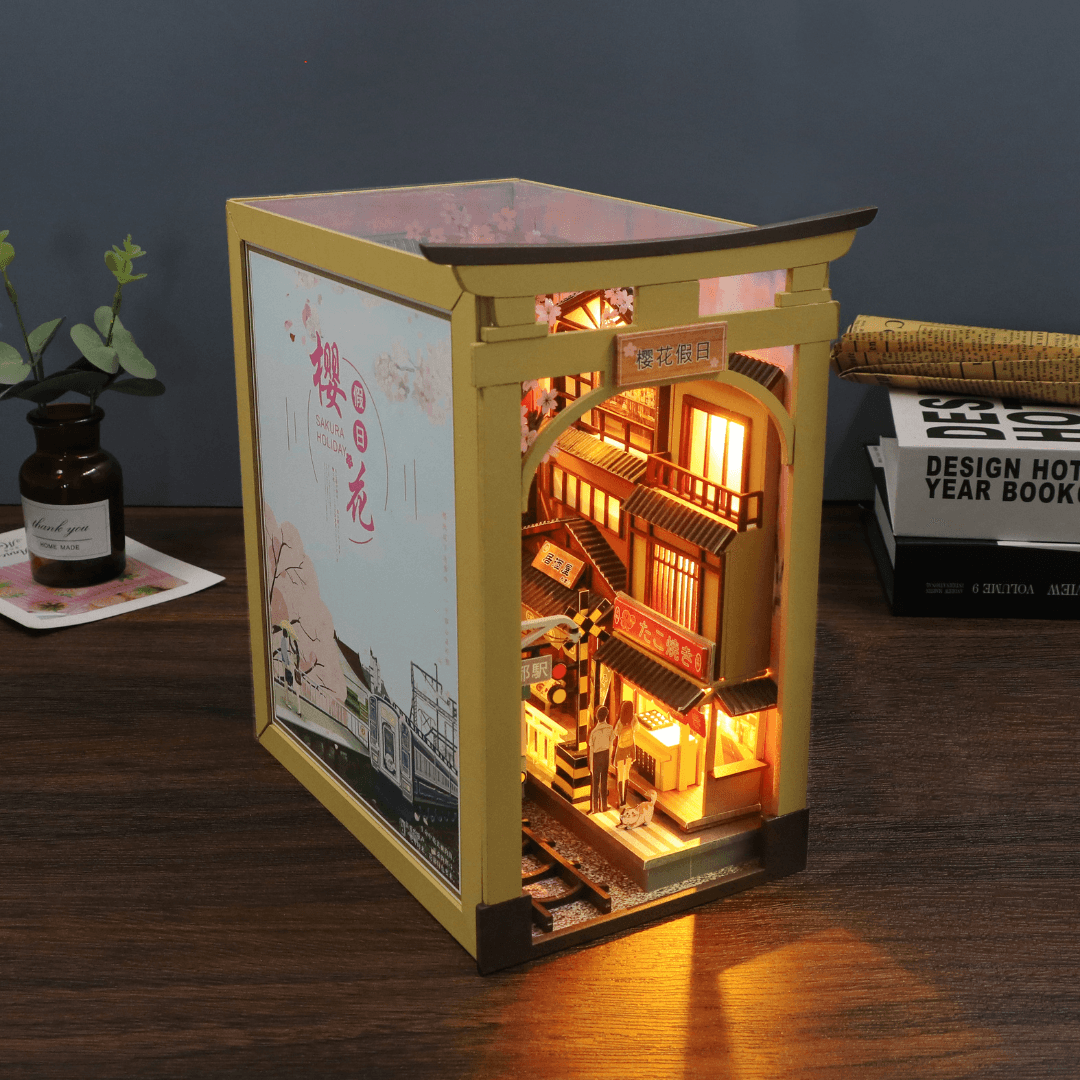 Sakura Holiday Japanese Style DIY Book Nook Miniature Kit