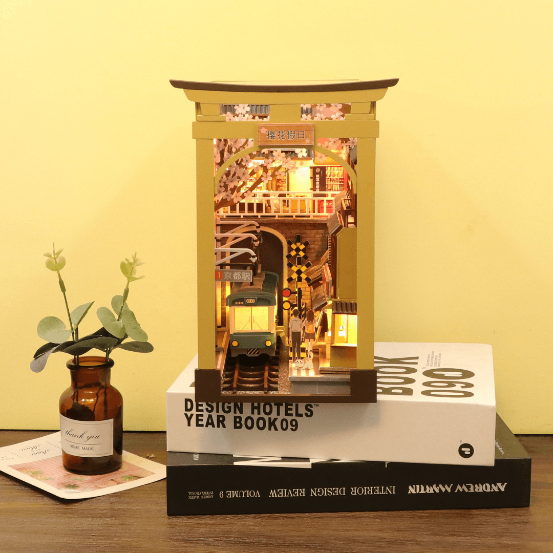 Sakura Holiday Japanese Style DIY Book Nook Miniature Kit
