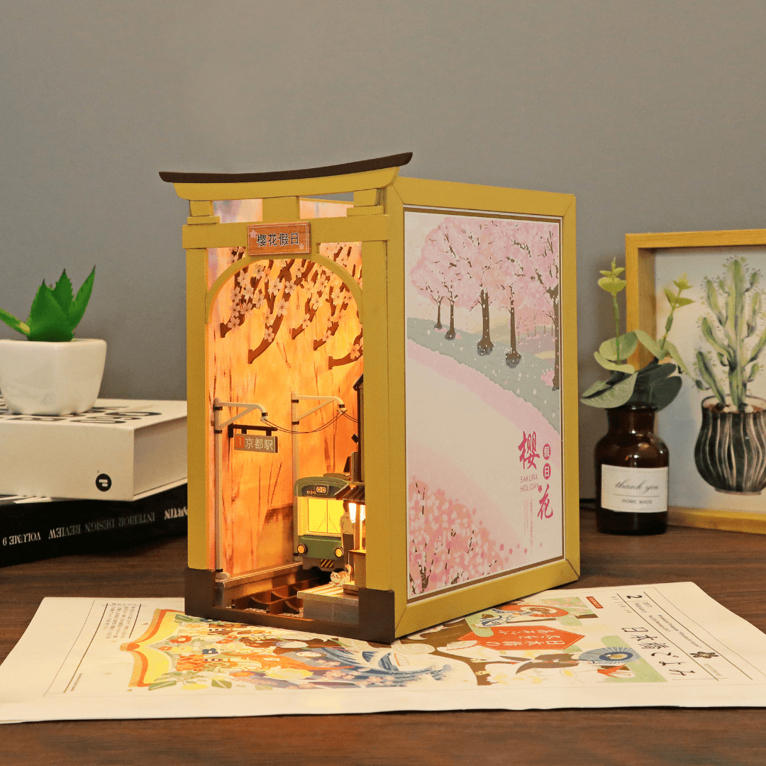 Sakura Holiday Japanese Style DIY Book Nook Miniature Kit