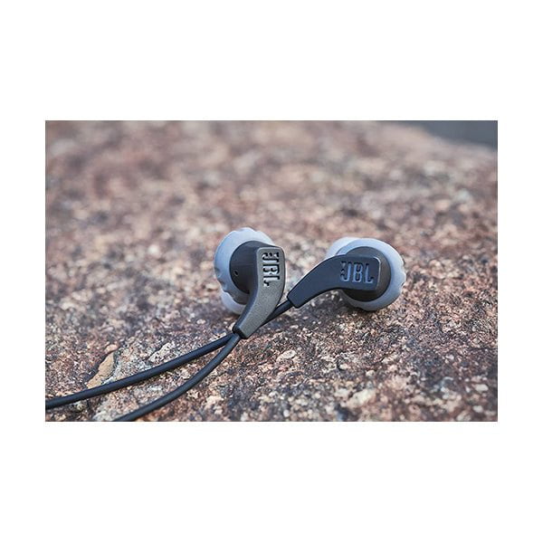 JBL Endurance RUN, Sports in Ear Wired Earphones with Mic, Sweatproof, Flexsoft eartips, Magnetic Earbuds, Fliphook & TwistLock Technology with Voice Assistant Support for Mobiles