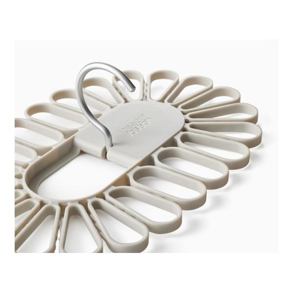 Joseph Joseph, Petal 22-piece Quick-grip Ecru Drying Hanger for Socks and Underwear, 50051