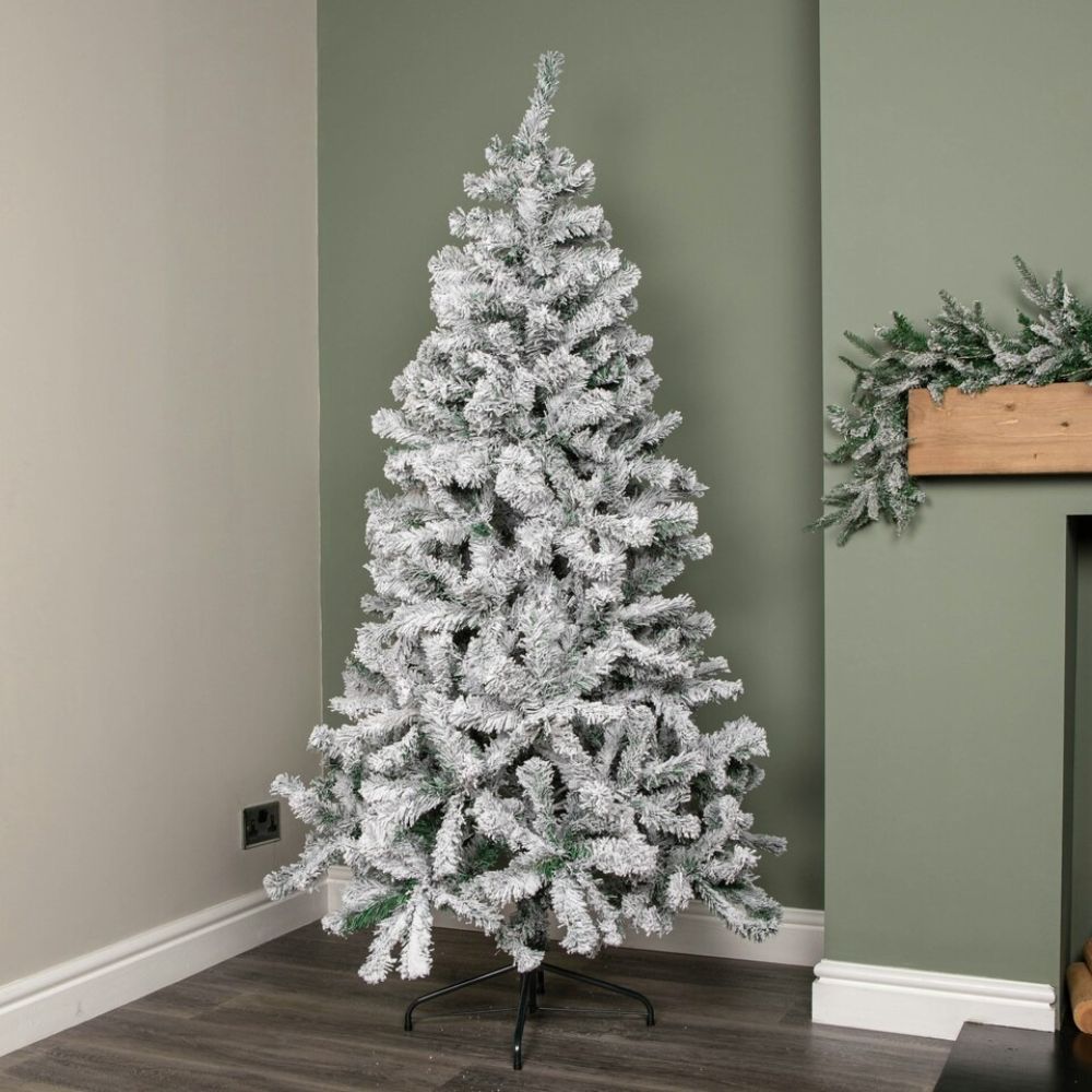 (Net) Christmas Tree With Snow 210cm
