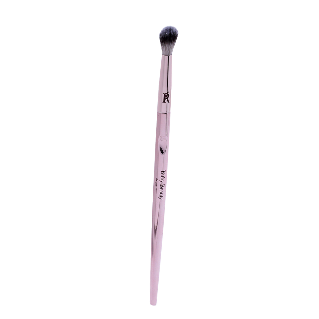 Ruby beauty rb-009 large eyeshadow brush - Medaid International