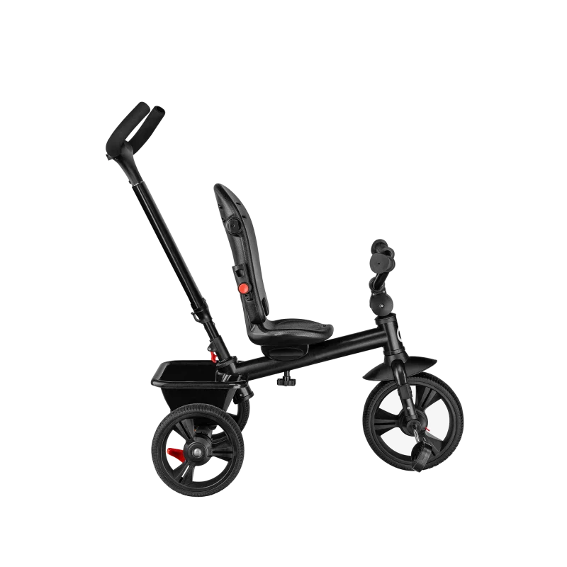 Evolving tricycle Haari