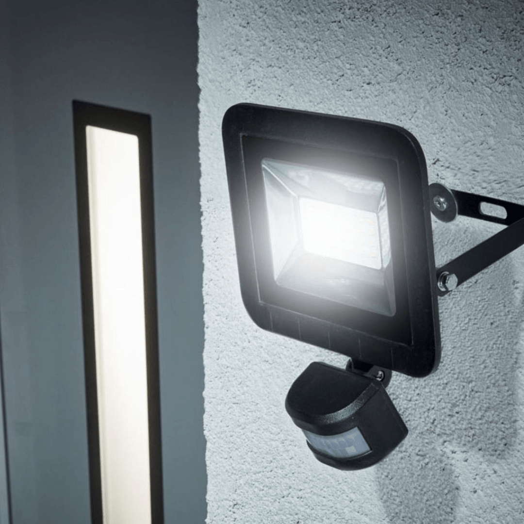 LIVARNO Home Tilting LED Projector 24W