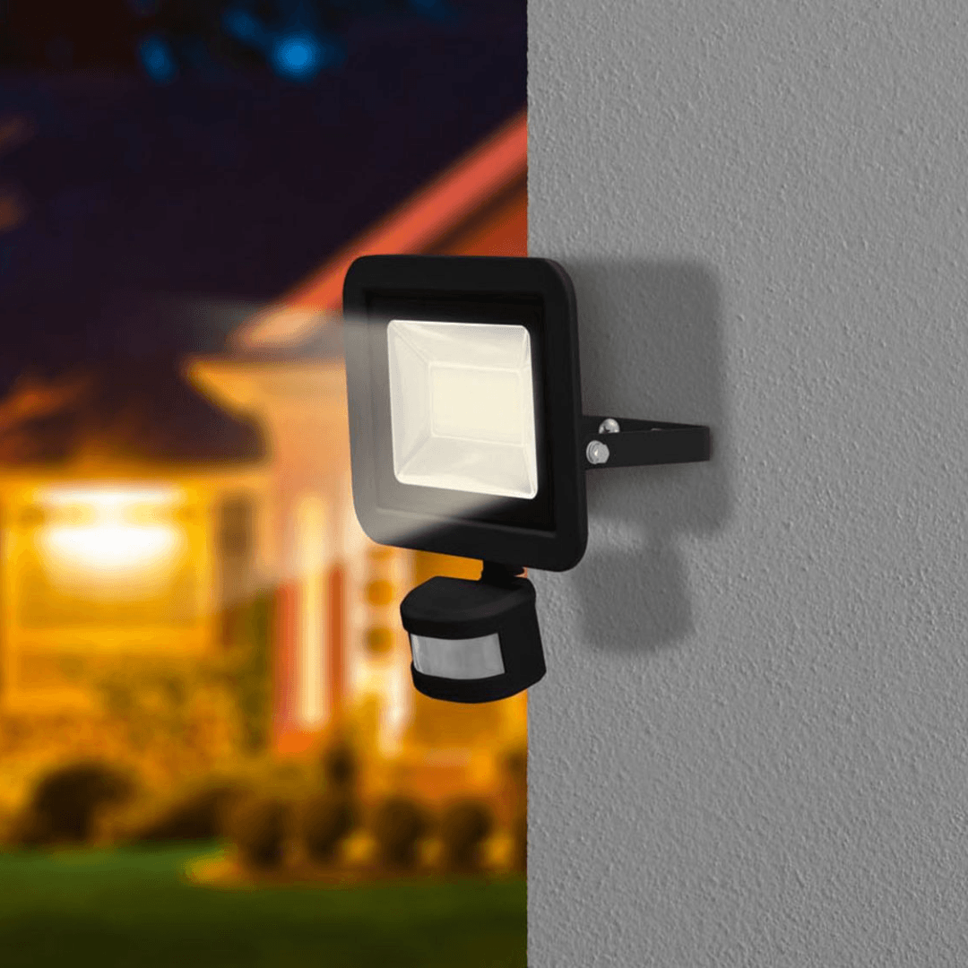 LIVARNO Home Tilting LED Projector 24W