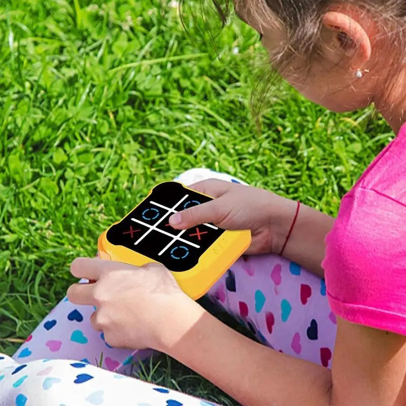 Tic-Tac-Toe Chess Puzzle Toy
