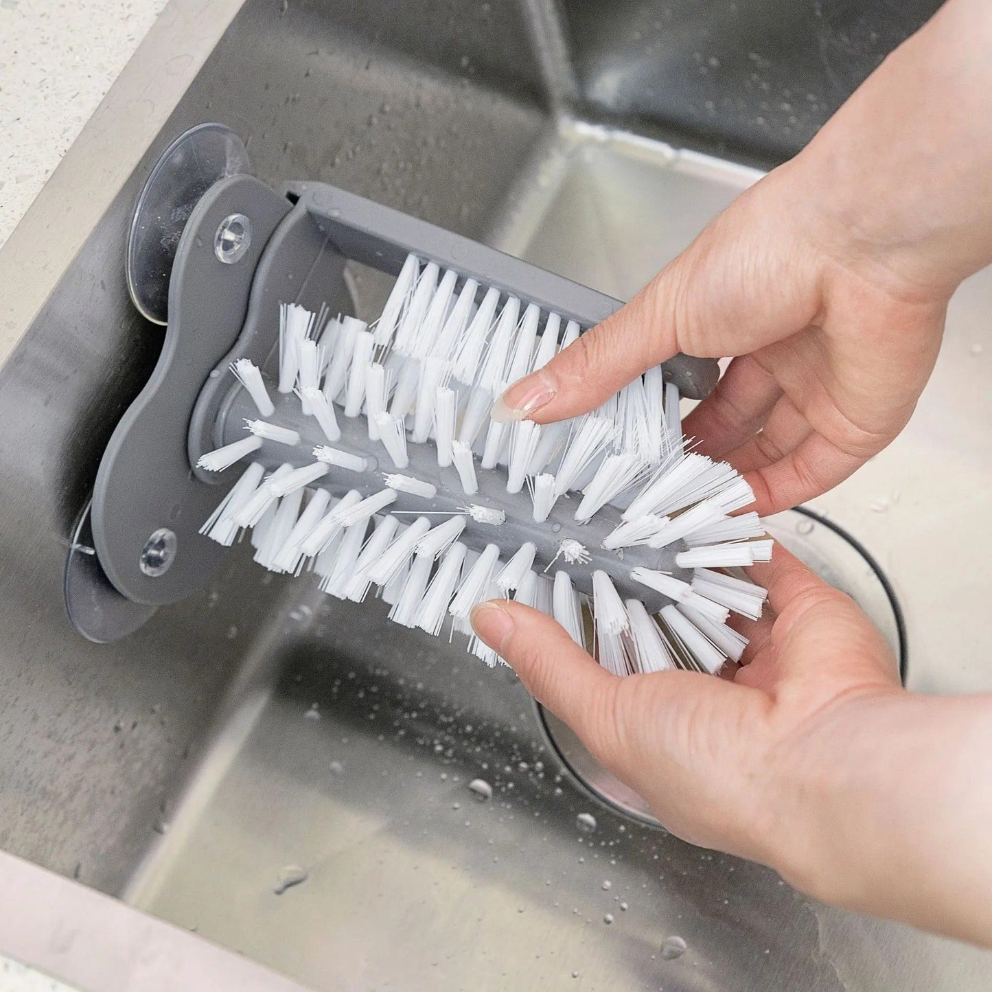 2 In 1 Cleaning Brush