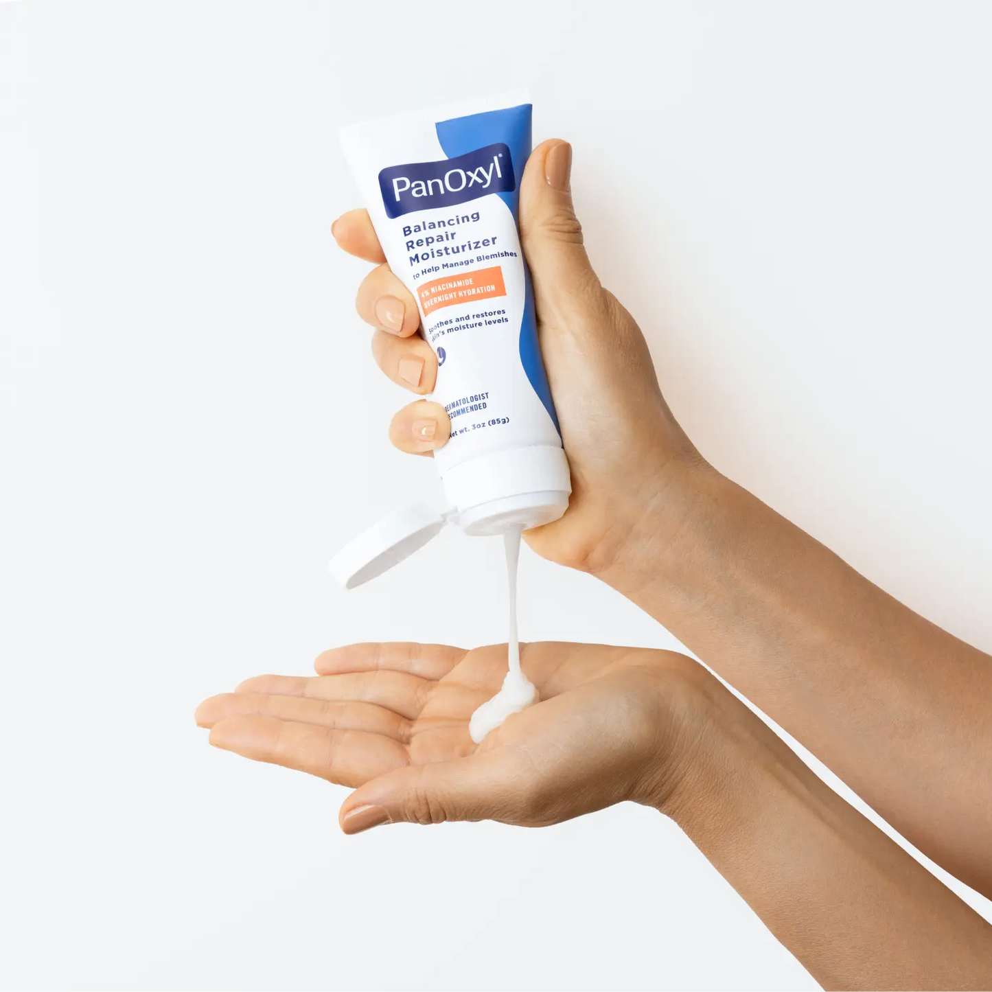 PANOXYL BALANCING REPAIR  MOISTURIZER 4% NIACINAMIDE OVERNIGHT HYDRATION MINIMIZE THE APPEARANCE OF PORES