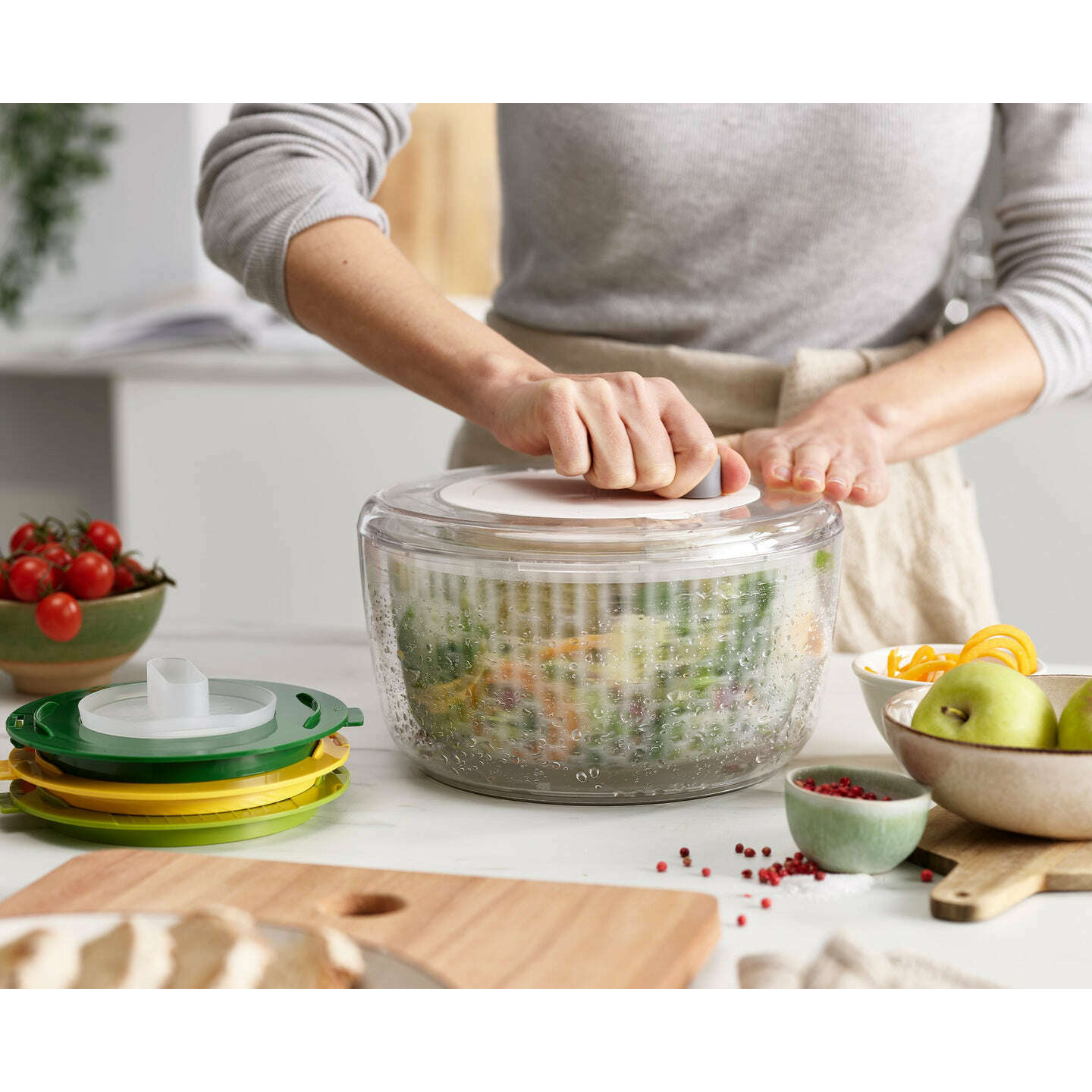 Multi-Prep 4-piece Salad Preparation Set - Medaid International
