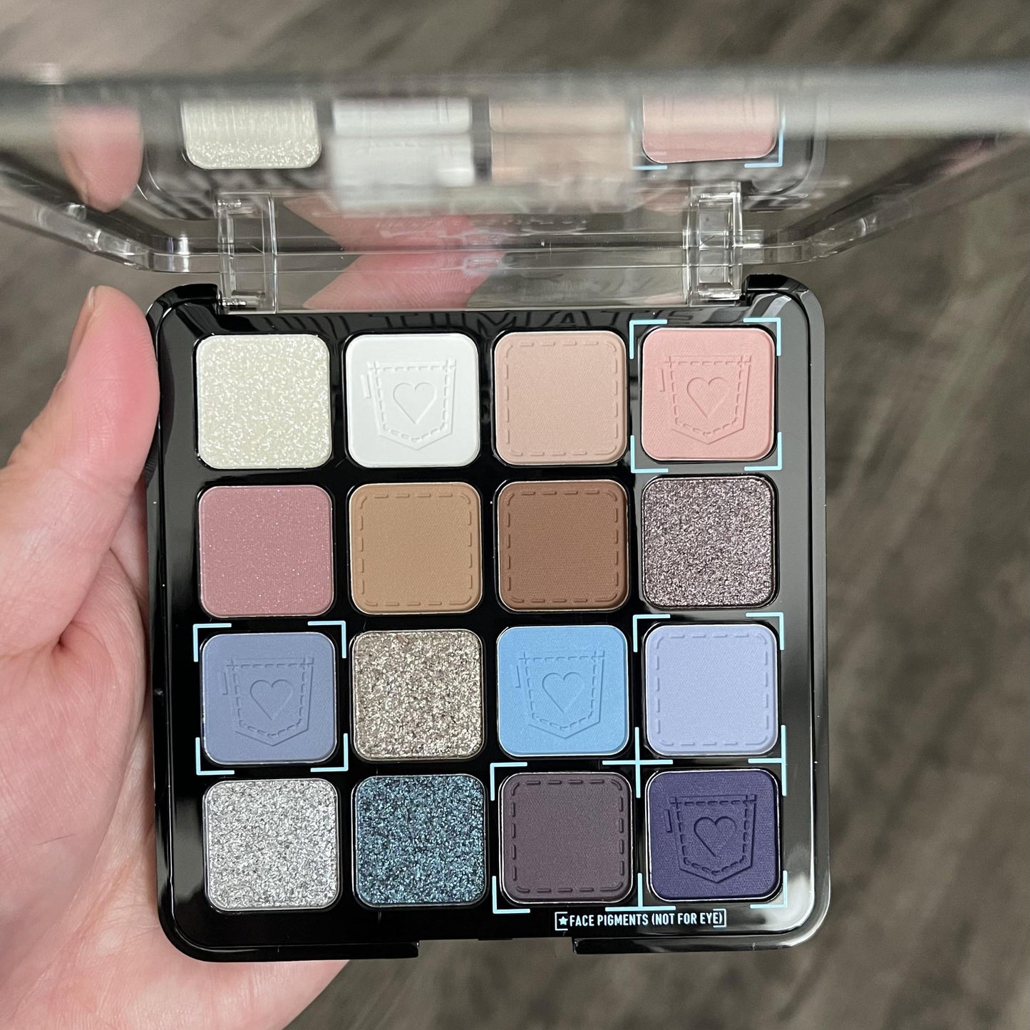 NYX Ultimate Vintage Jean Baby Eyeshadow Palette