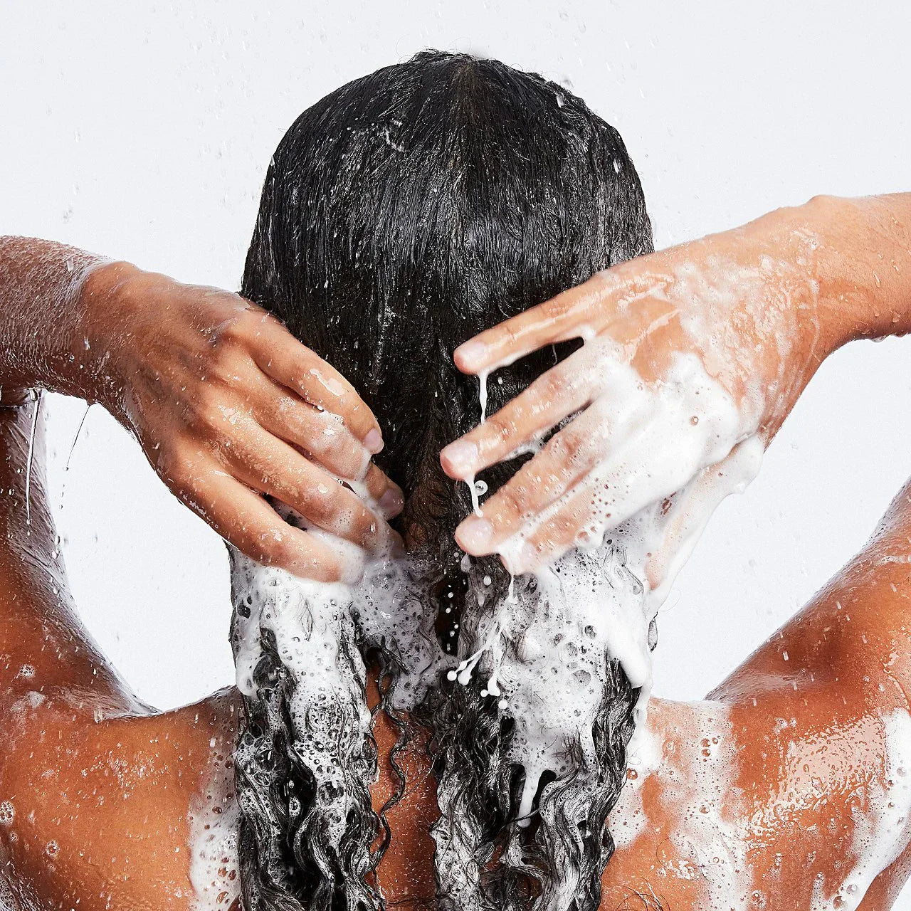 ouai-thick-hair-shampoo-300-ml - Medaid International