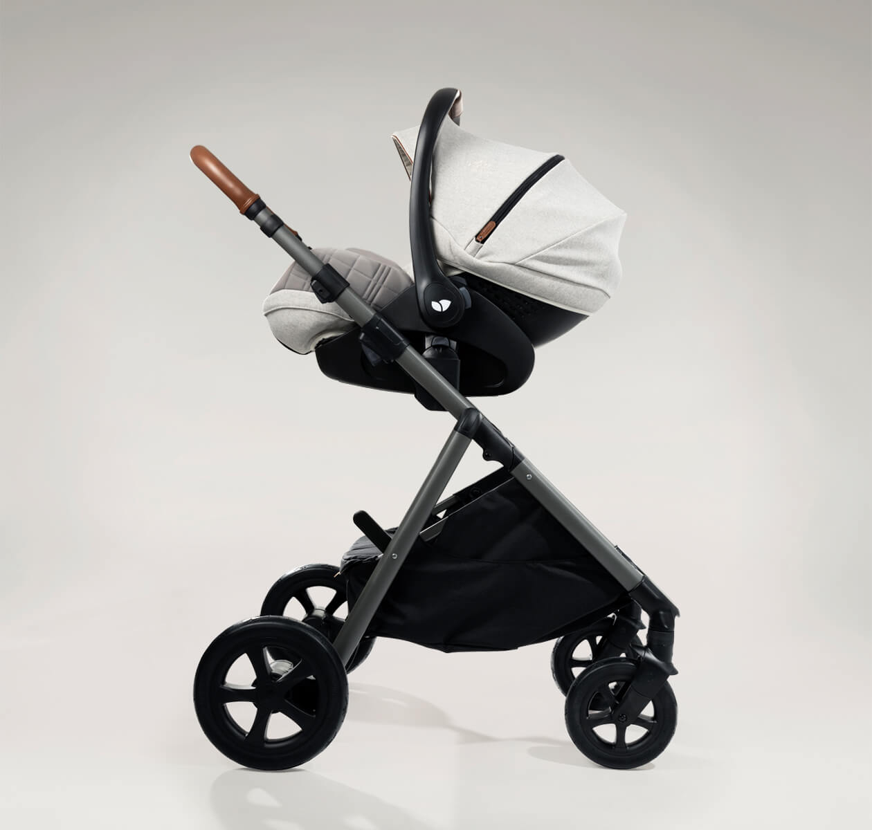Joie - Aeria Stoller Travel System - i-Level Car Seat With LX 2 Isofix Base - Signature