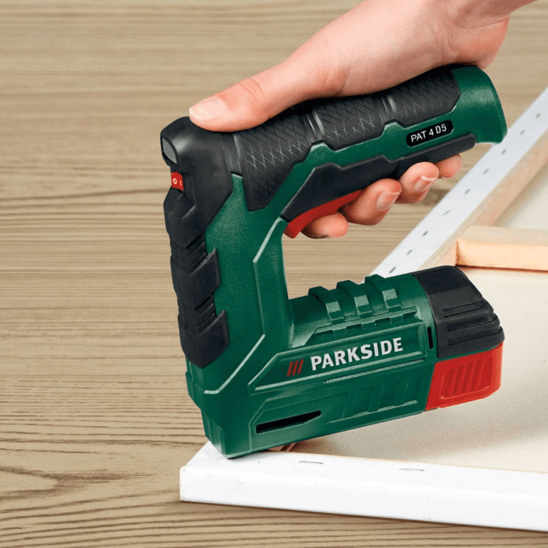 PARKSIDE CORDLESS STAPLER »PAT 4 D5«, 4 V