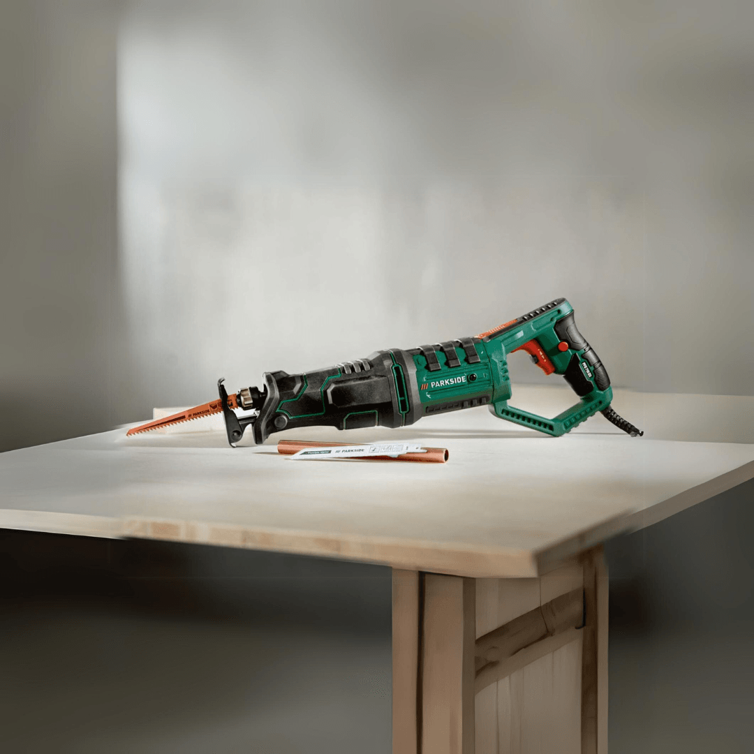 PARKSIDE SABRE SAW PFS 710 D3