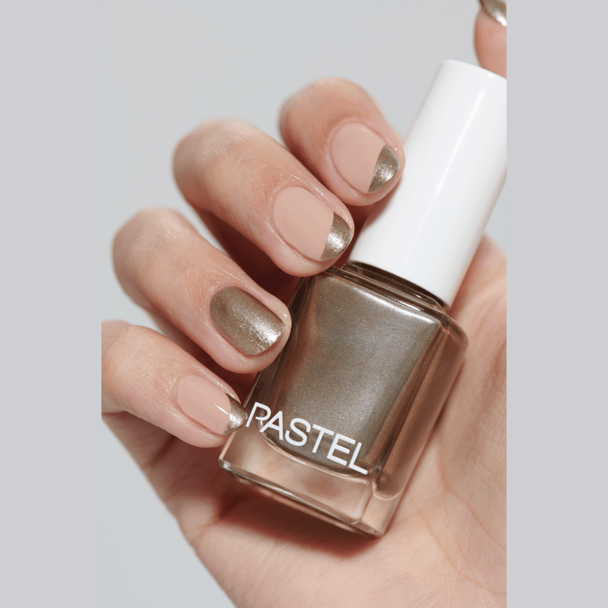 Pastel nail polish - 400
