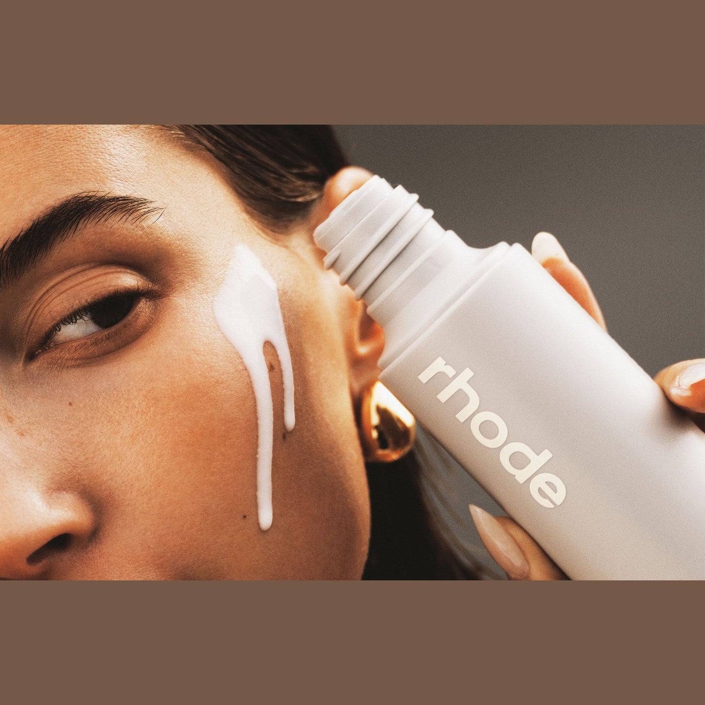 RHODE GLAZING MILK CERAMIDE FACIAL ESSENCE-65ML