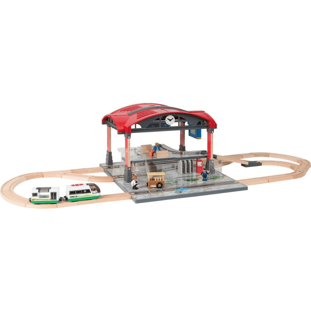 Playtive Central Station Wooden Railway Set 4.73m